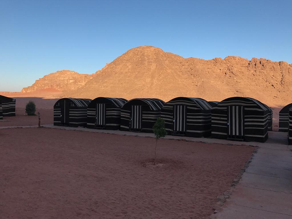 Wadi Rum Light Camp Екстериор снимка